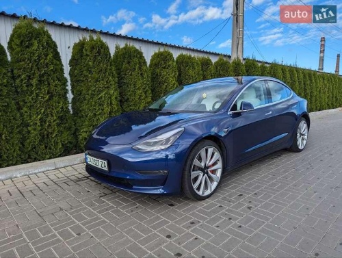 Tesla Model 3 2018