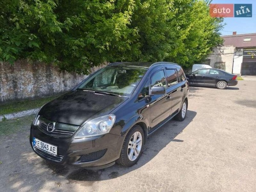 Opel Zafira 2012