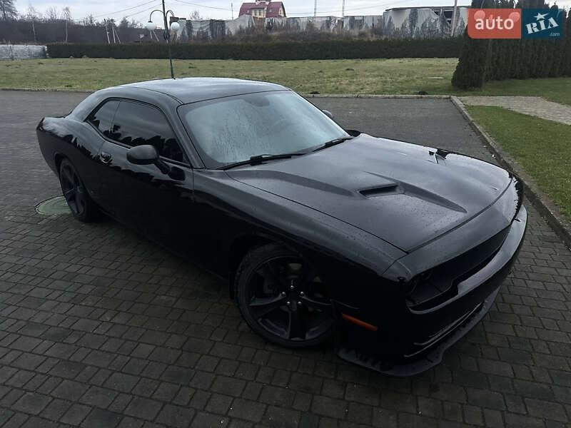 Dodge Challenger 2016