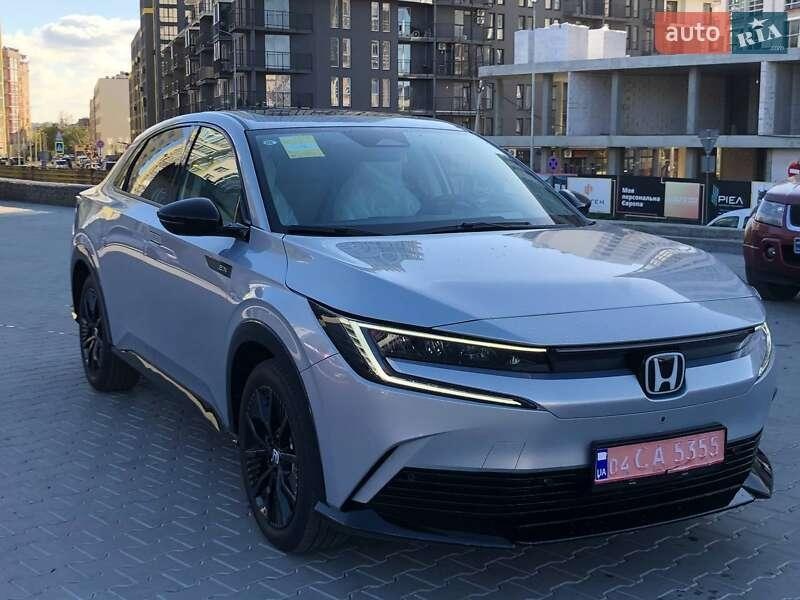 Honda e:NP2 2024