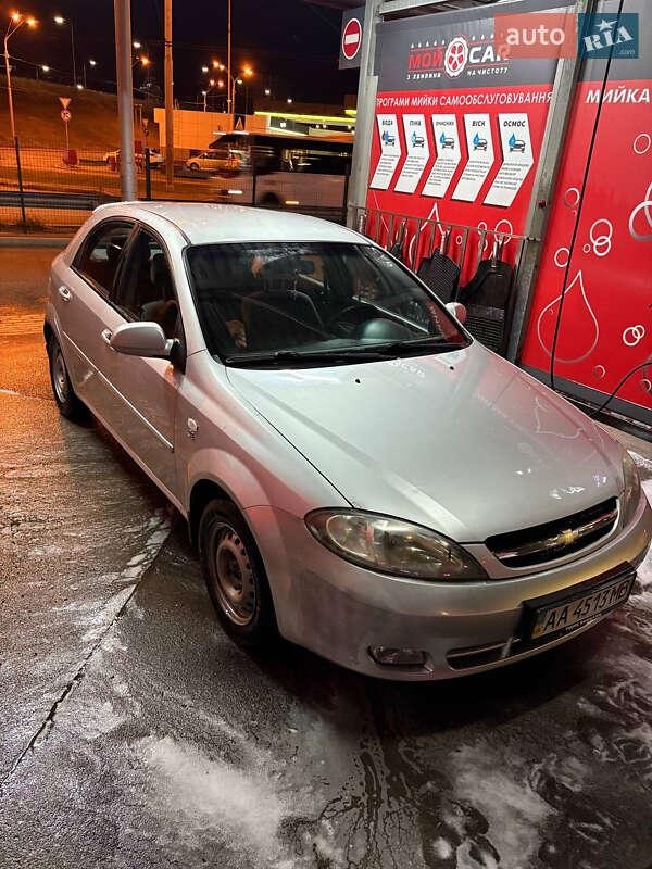 Chevrolet Lacetti 2011