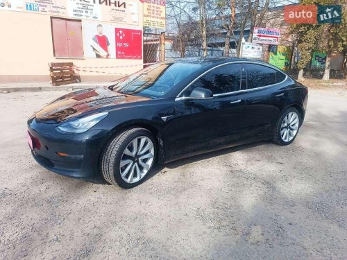 Tesla Model 3 2019