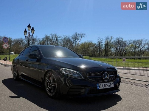 Mercedes-Benz C-Class 2020