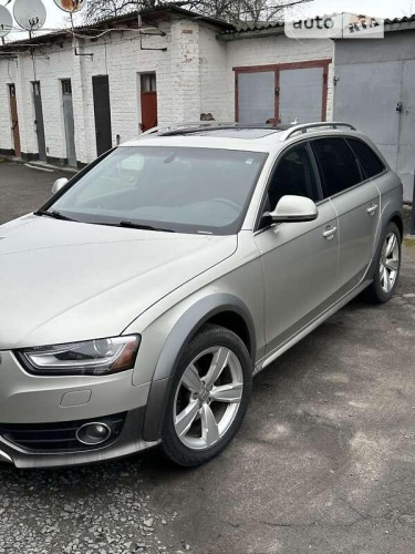 Audi A4 2014