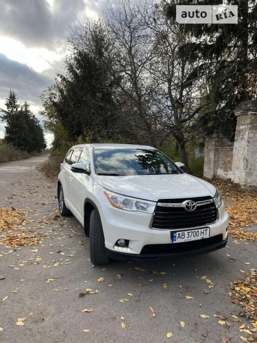 Toyota Highlander 2016