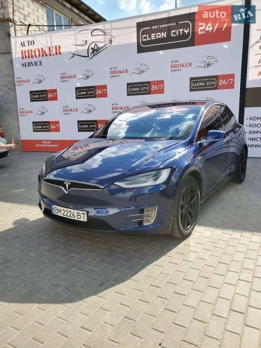 Tesla Model X 2018