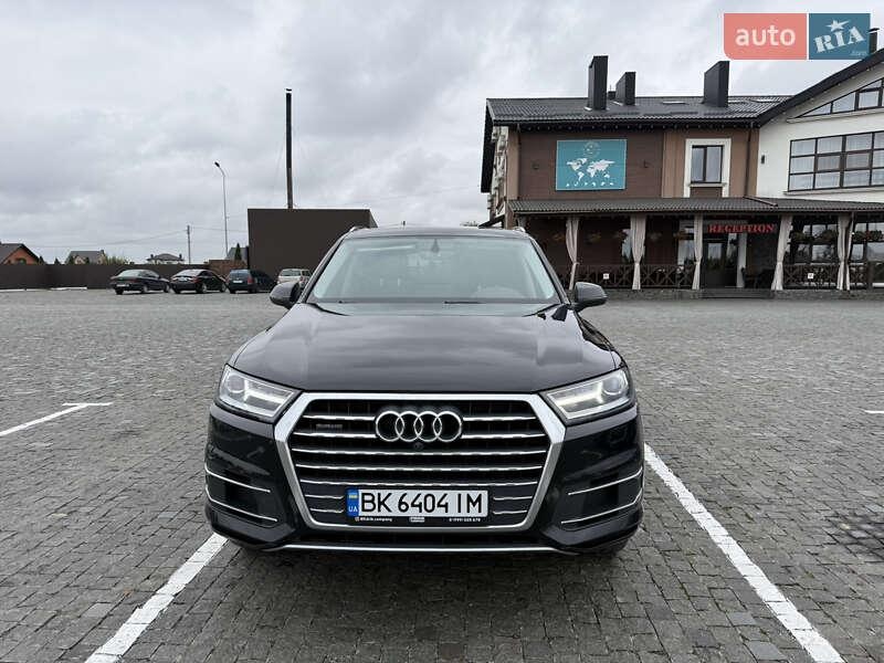 Audi Q7 2016