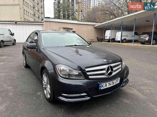 Mercedes-Benz C-Class 2011