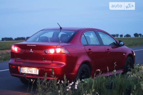 Mitsubishi Lancer 2012