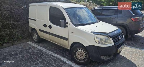 Fiat Doblo 2012