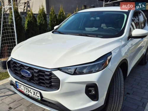 Ford Escape 2024