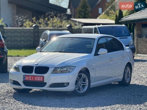 BMW 3 Series 2009