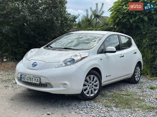 Nissan Leaf 2015