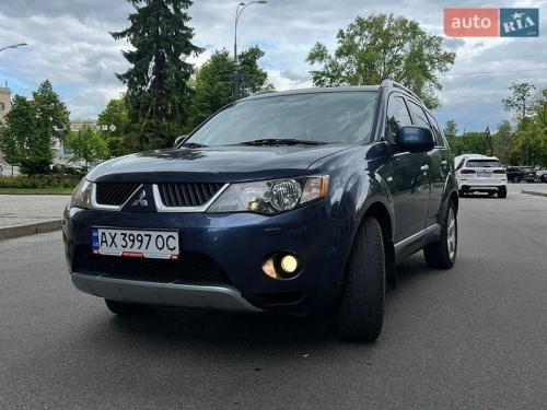 Mitsubishi Outlander XL 2008