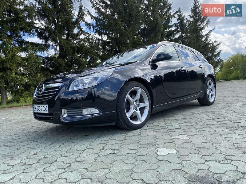 Opel Insignia 2011