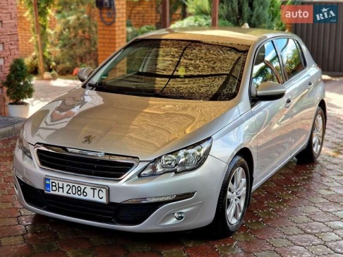 Peugeot 308 2016