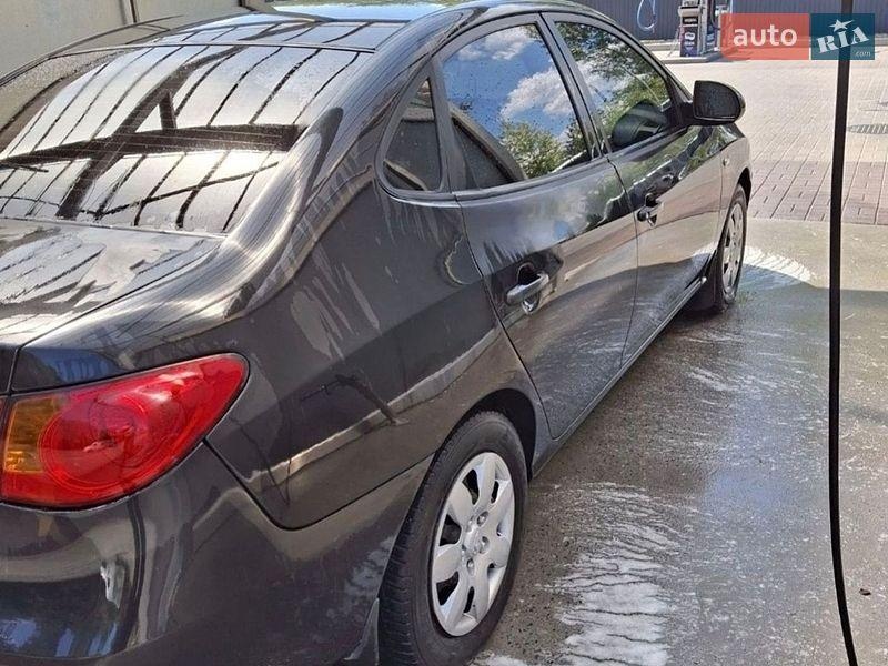 Hyundai Elantra 2008