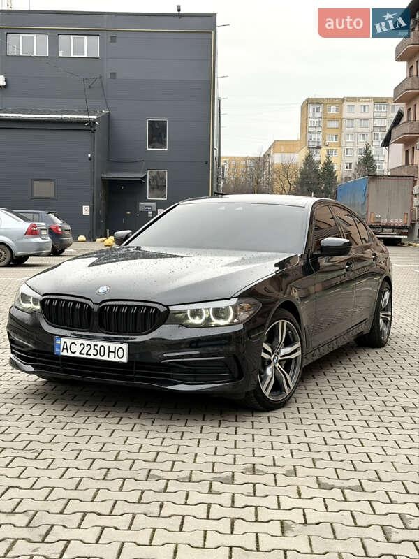 BMW 5 Series 2019