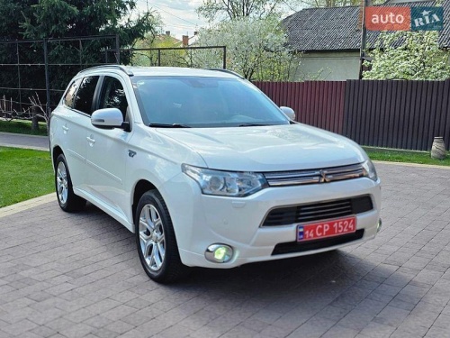 Mitsubishi Outlander 2013