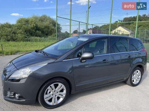 Peugeot 5008 2010