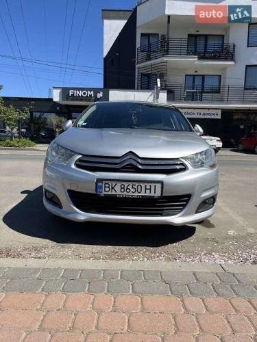 Citroen C4 2011