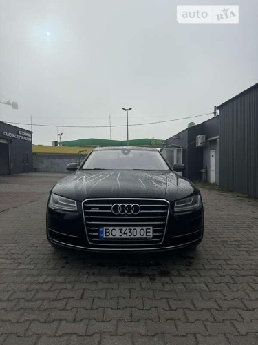 Audi A8 2014