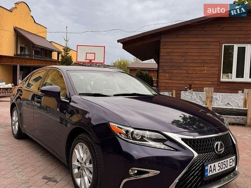Lexus ES 2012