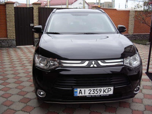 Mitsubishi Outlander 2012