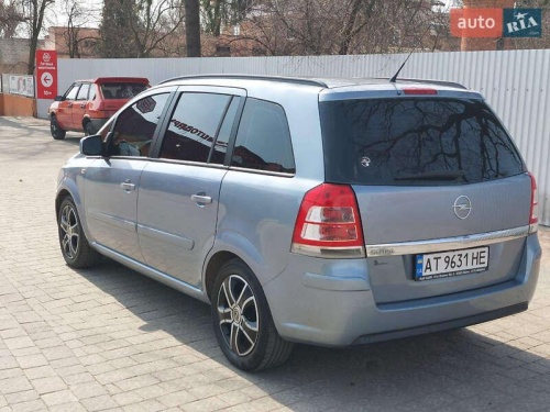 Opel Zafira 2009