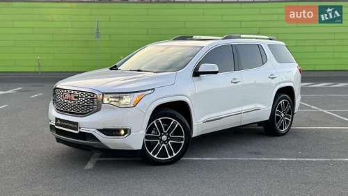 GMC Acadia 2016