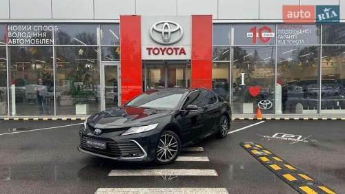 Toyota Camry 2023