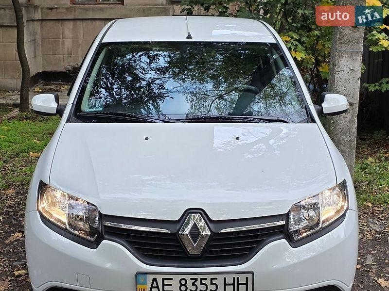 Renault Logan 2013