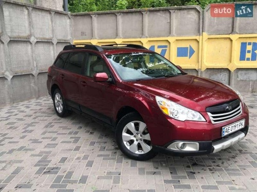 Subaru Outback 2011