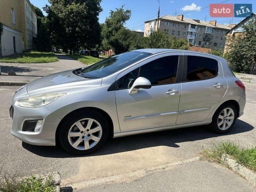 Peugeot 308 2012