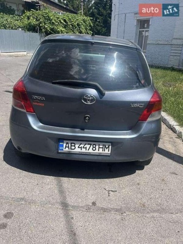 Toyota Yaris 2009
