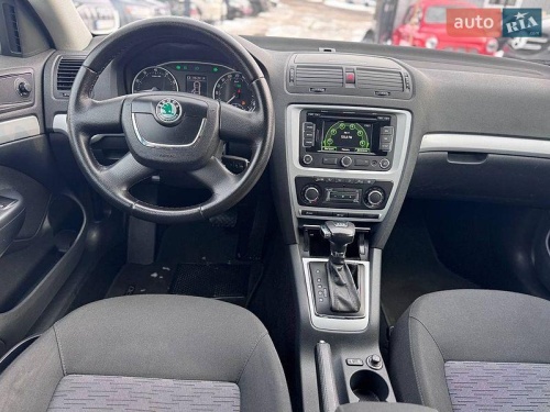 Skoda Octavia 2011