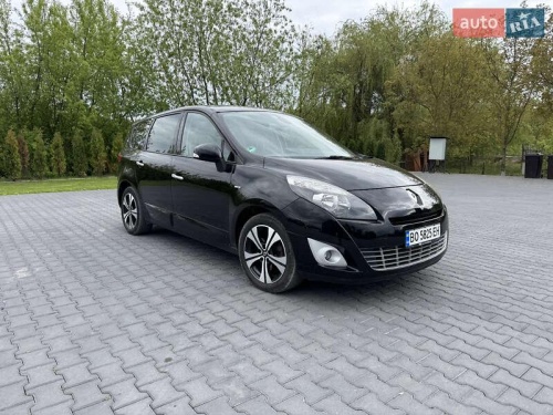 Renault Scenic 2011