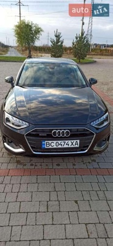 Audi A4 2022