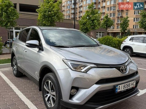 Toyota RAV4 2017