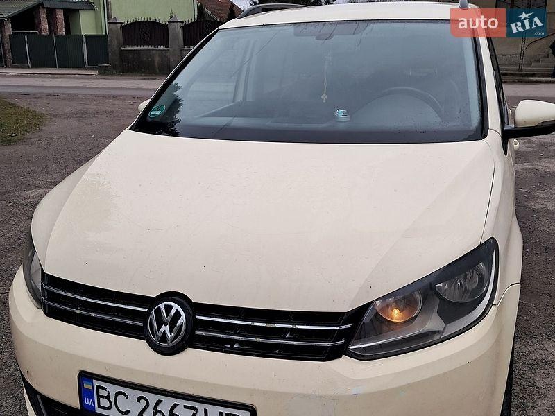 Volkswagen Touran 2012