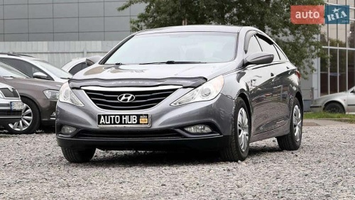 Hyundai Sonata 2011
