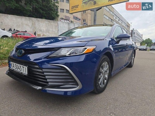 Toyota Camry 2022