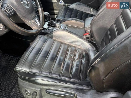 Volkswagen Passat 2011