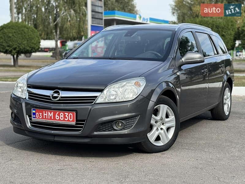Opel Astra 2010