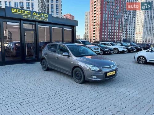 Hyundai i30 2011