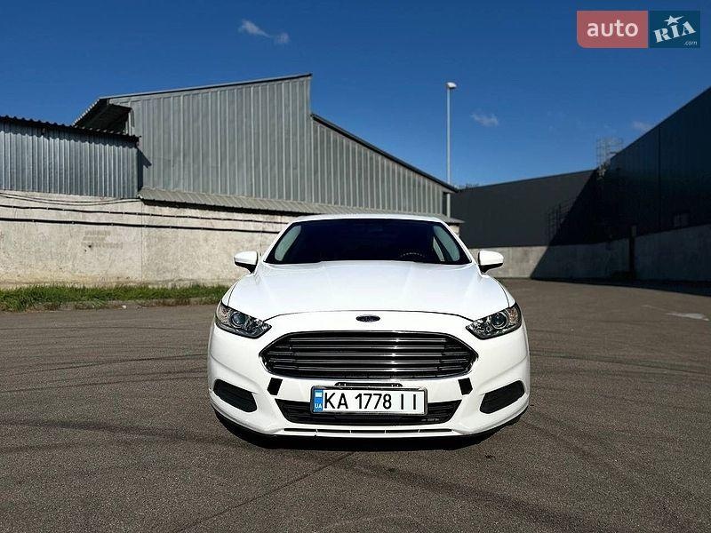 Ford Fusion 2015