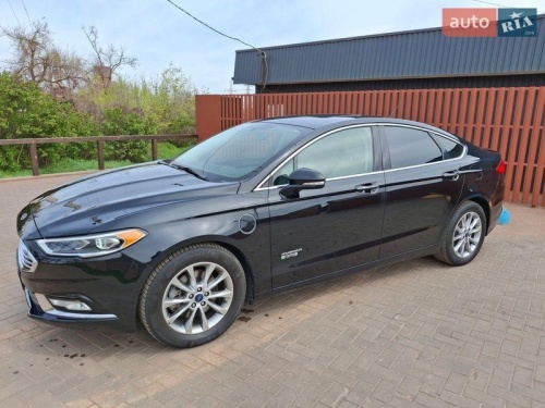 Ford Fusion 2017