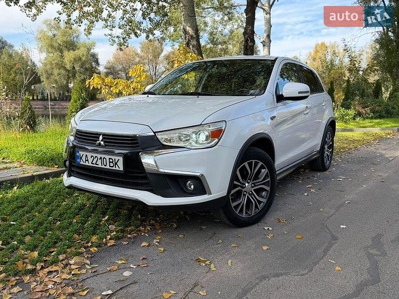Mitsubishi Outlander 2016