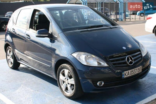 Mercedes-Benz A-Class 2011