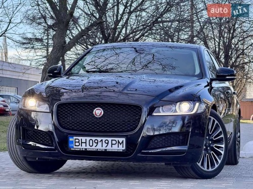 Jaguar XF 2019